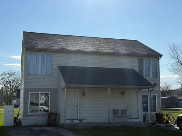 114 N Fremont St, Rochelle, IL 61068