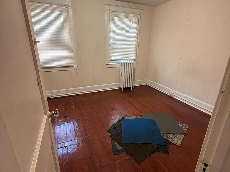 3309 Brighton St — Photo 8