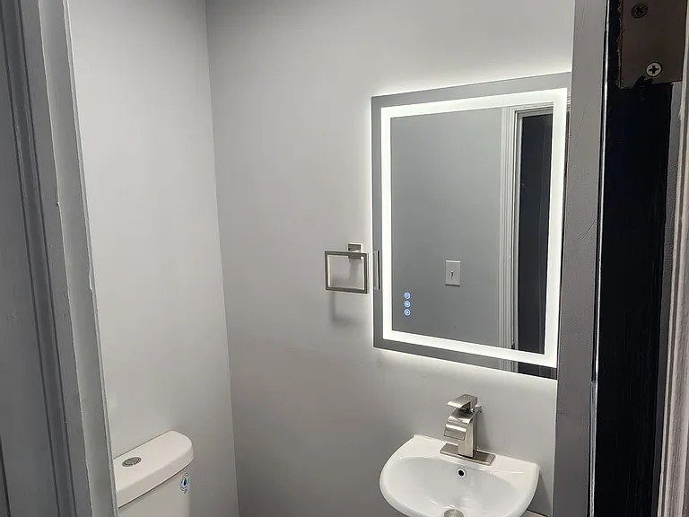 3208 Yosemite Ave — Photo 6