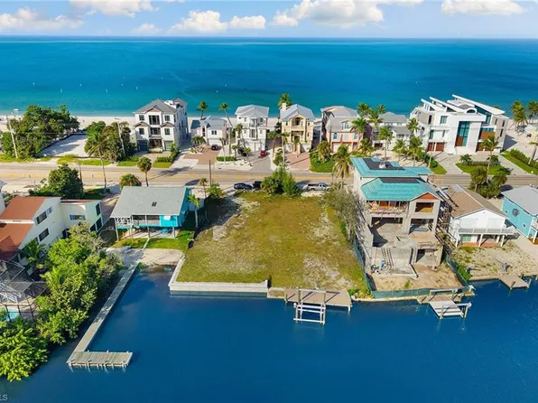27833 Hickory BLVD, BONITA SPRINGS, FL 34134