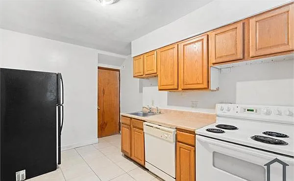 414 Chesapeake St SE — Photo 10