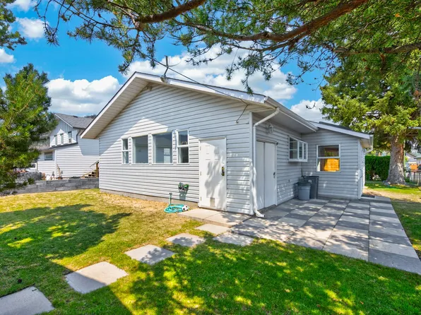 1540 Canford Ave, Merritt, BC V1K 1K6