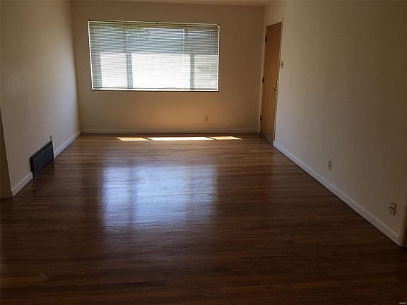 5th image of 8522 Titchfield Ct APT D