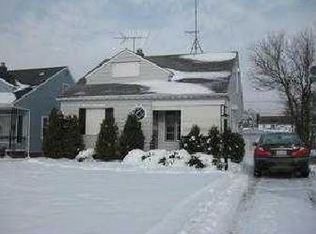 20017 Libby Rd, Maple Heights, OH 44137