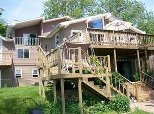 68358 Dailey Rd, Edwardsburg, MI 49112