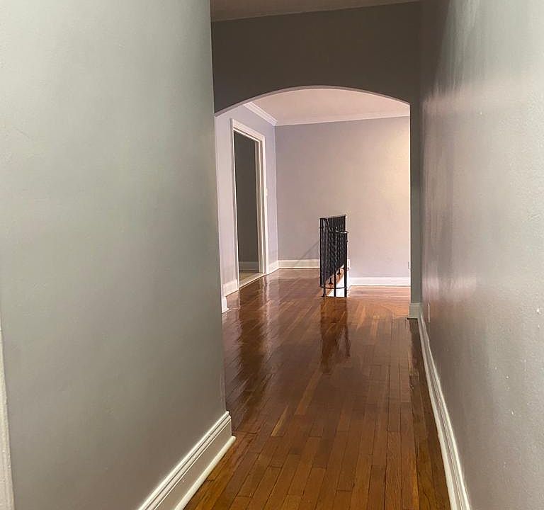 1st image of 29 S Munn Ave APT 3D