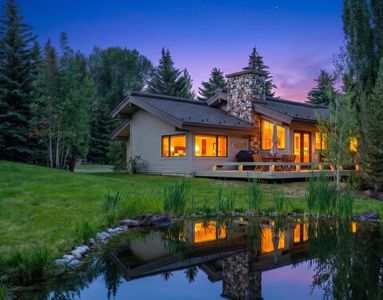 108 Arapaho Ct, Sun Valley, ID, 83353