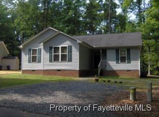 807 Hill Top Cir, Sanford, NC 27332