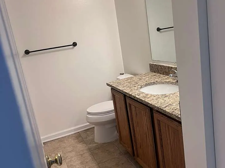 6205 Abbottsbury Row — Photo 30