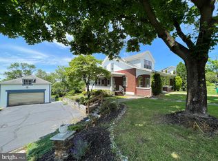 1481 Farmington Ave, Pottstown, PA 19464