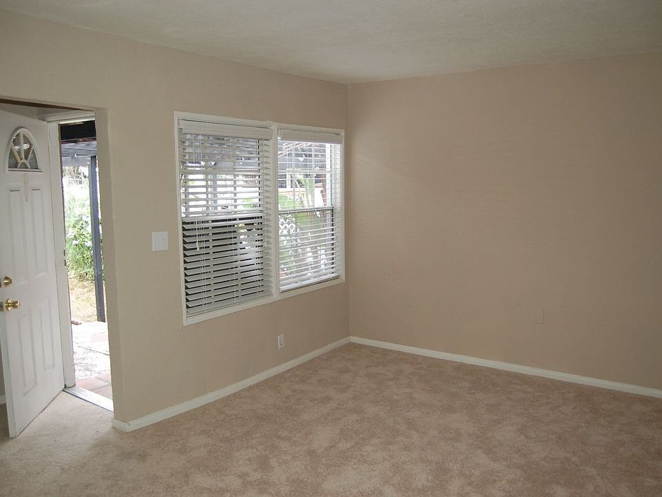 1st image of 1657 Del Amo Blvd