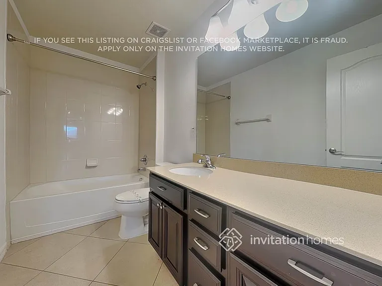 3256 Olivera Way — Photo 16