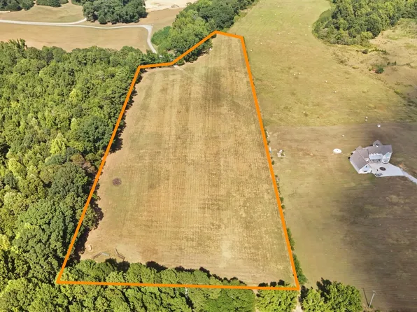 653 Spears Rd, Mansfield, GA 30055