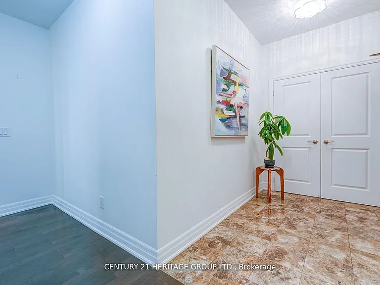 23 Rean Dr #309 — Photo 12