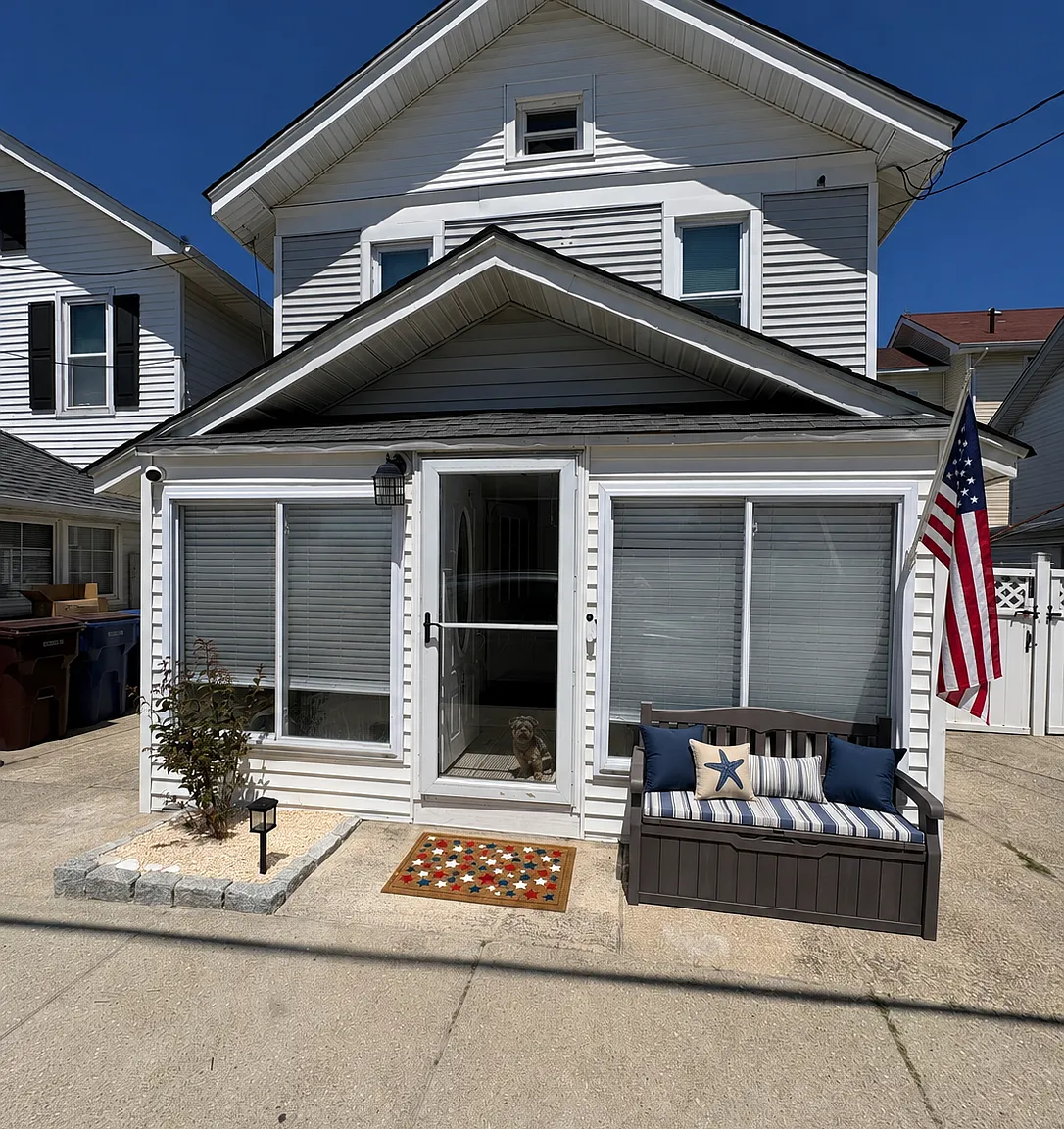 3 bed, 1292 sqft, $1,700 — Photo 1