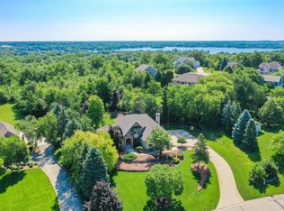 W198S6798 Adrian Dr, Muskego, WI 53150