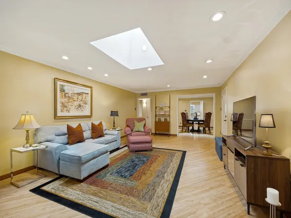 6230 Bandera Ave APT C, Dallas, TX 75225