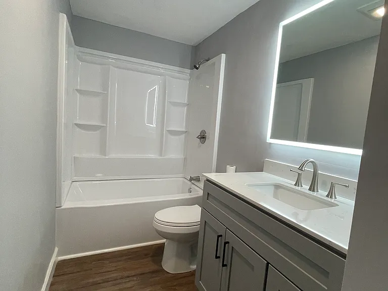 5820 Wynn Rd — Photo 4