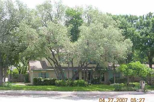 2nd image of 15234 PEBBLE DEN DR