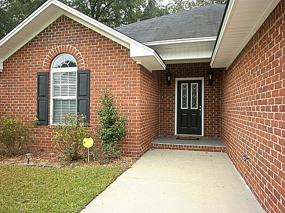 Front Walkway 