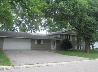 413 Cofield St S, Raymond, MN 56282