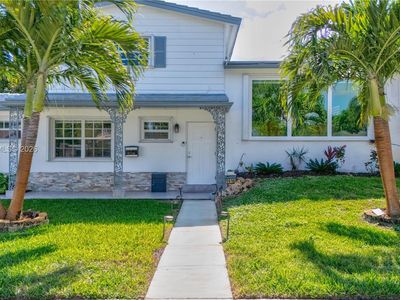 1016 NE 4th Ct, Hallandale Beach, FL, 33009