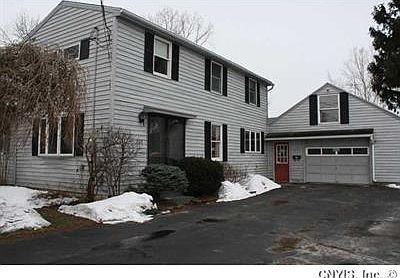 2nd image of 207 E Hamilton Ave