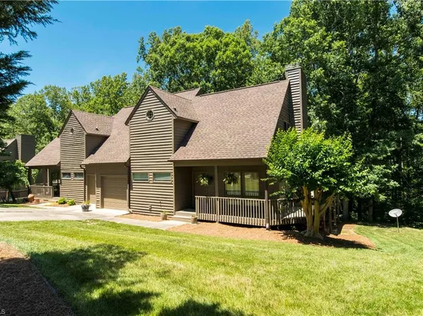 1010 Eastshore Cir, Stokesdale, NC 27357