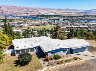 1517 Hermits Way, The Dalles, OR 97058