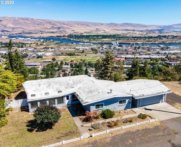 1517 Hermits Way, The Dalles, OR, 97058
