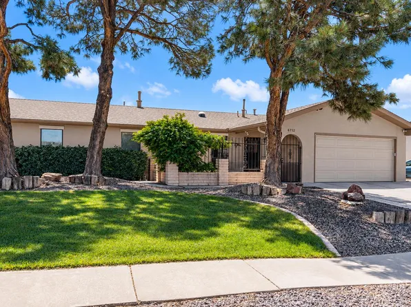 6712 Beck Dr NE, Albuquerque, NM 87109
