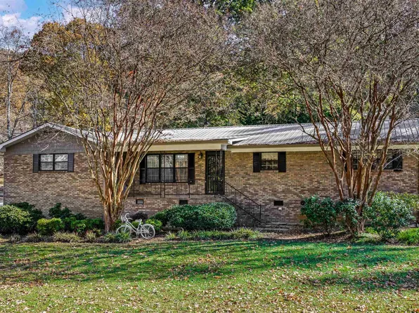 3717 Clark Ave NE, Fort Payne, AL 35967