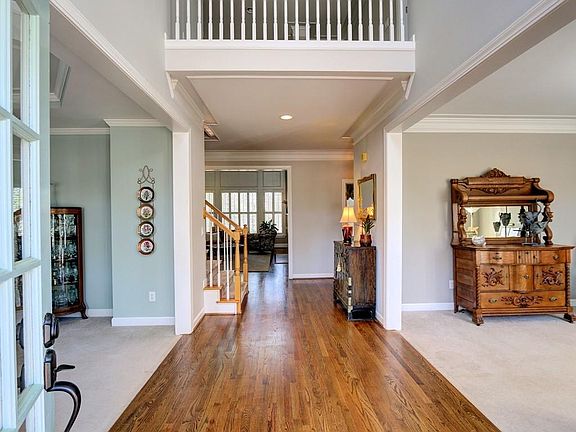 3rd image of 3315 Cranmore Ct