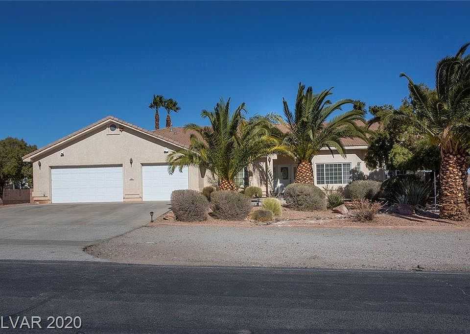1st image of 460 Trenier Dr