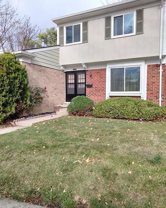 1st image of 2106 Parmenter Blvd #1
