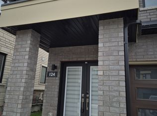 124 Sailors Lndg, Clarington, ON L1C 7G4