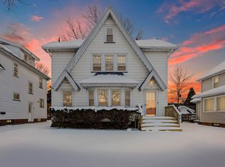 69 Shelbourne Rd, Rochester, NY 14620