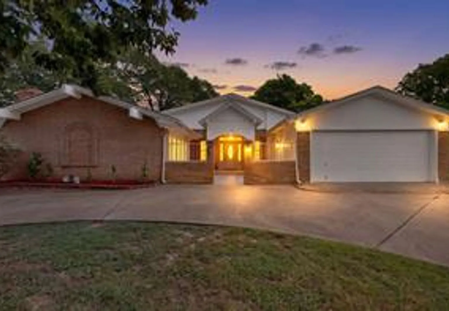 5 bed, 3.5 bath, 3154 sqft, $3,000 — Photo 1