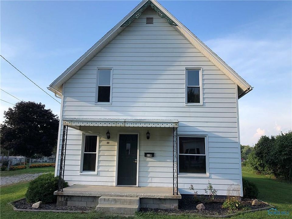 1st image of 118 W Lynn St