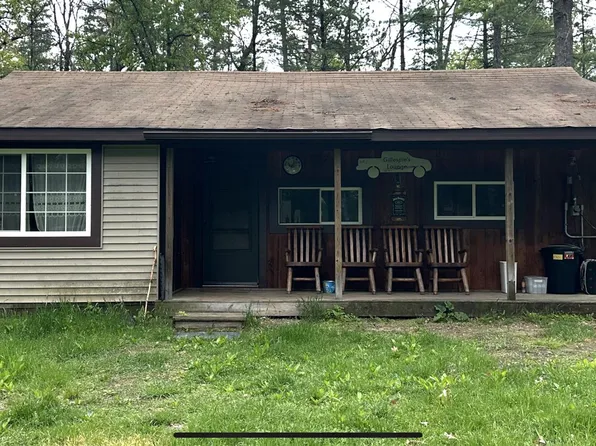 2065 Allen Rd, Hale, MI 48739