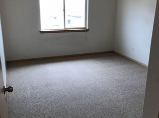 905 E Riggs St APT 1, East Helena, MT 59635