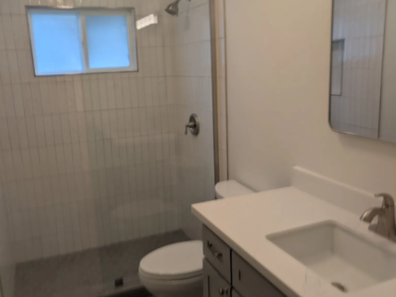 2 bed, 730 sqft, $2,450 — Photo 2
