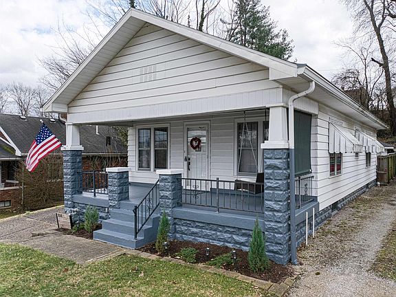3rd image of 3018 W Virginia St