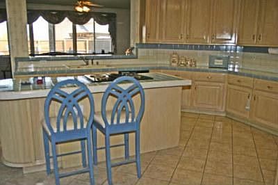 4th image of 613 Mossycup Oak Dr