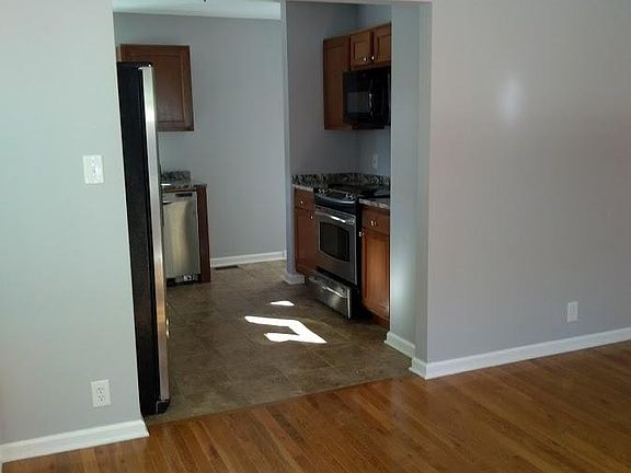 looking into the kitchen from front door