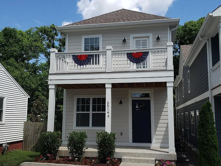 5514B Urbandale Ave — Photo 1