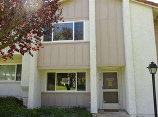 270 Green Lea Pl, Thousand Oaks, CA 91361