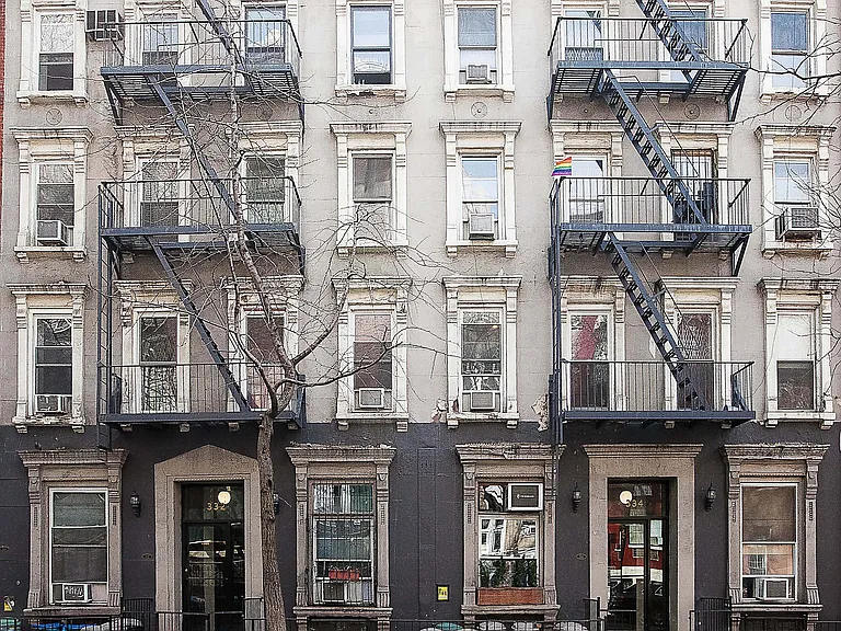 334 W 47th St #2-A — Photo 11