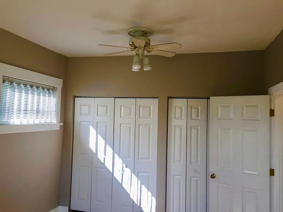 Bedroom has lots of closet space