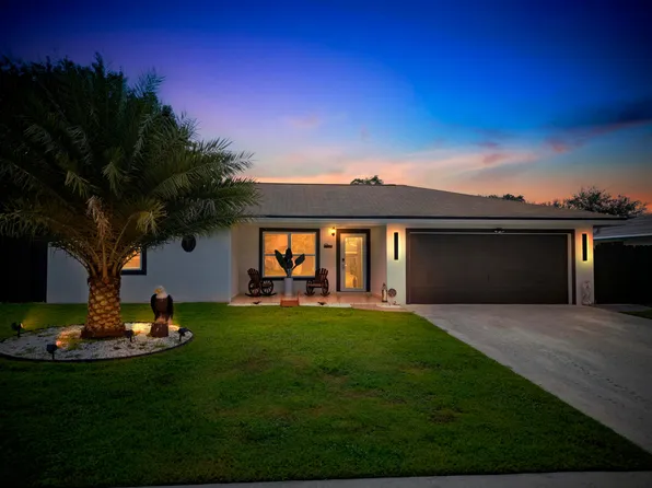 128 Barcelona Drive, Royal Palm Beach, FL 33411